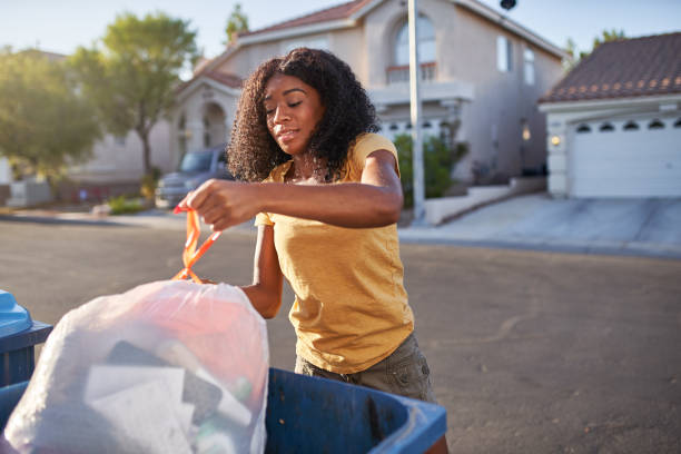 Best Construction Debris Removal  in Renova, MS